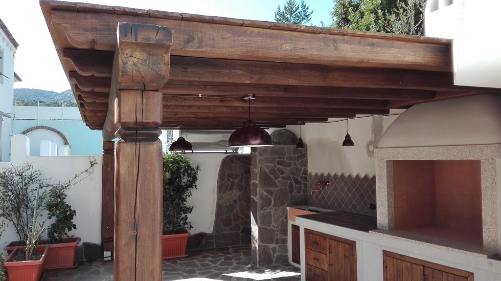Casa Vacanze Villa Rosa كالا غونوني المظهر الخارجي الصورة